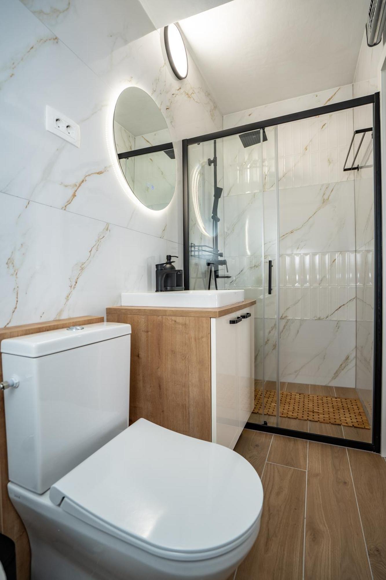 Villa Kamia With Private Heated Pool And Electric Vehicle Adapter Zubovići エクステリア 写真